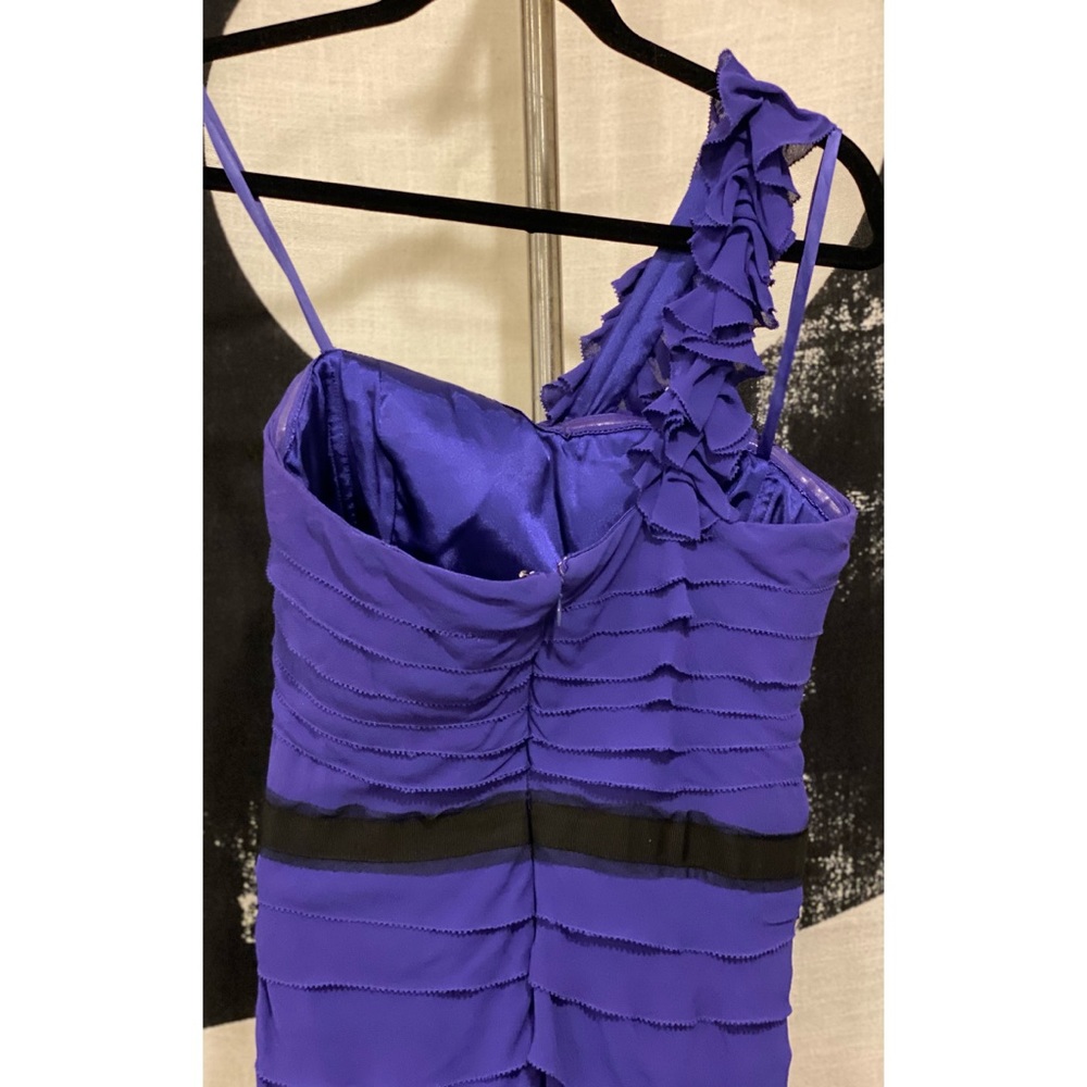 BCBG MaxAzria SIZE2 Violet Ruffle Mini Dress - Picture 5 of 6